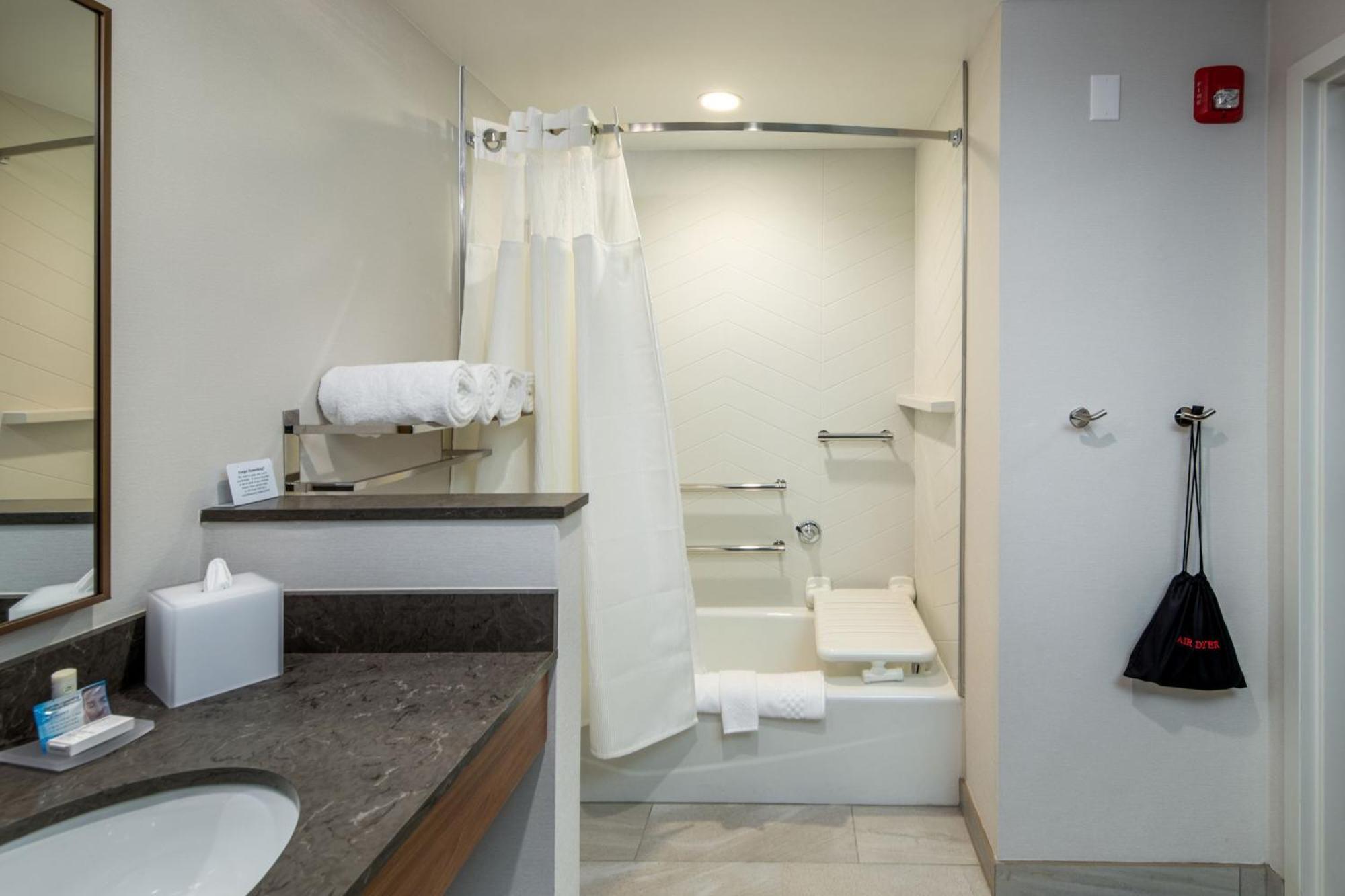 Fairfield Inn & Suites By Marriott Little Rock Airport Екстериор снимка